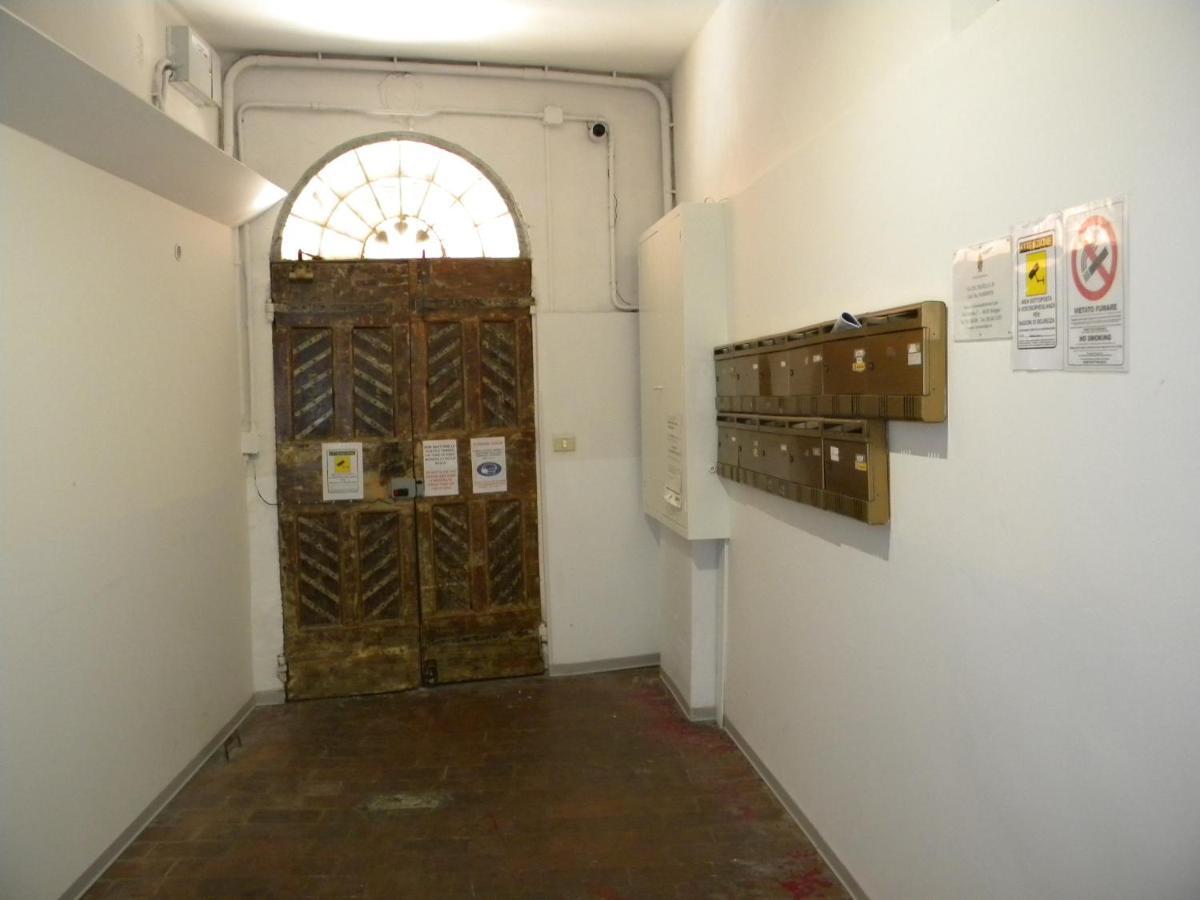 Bologna House Pratello 2 Apartment Bagian luar foto